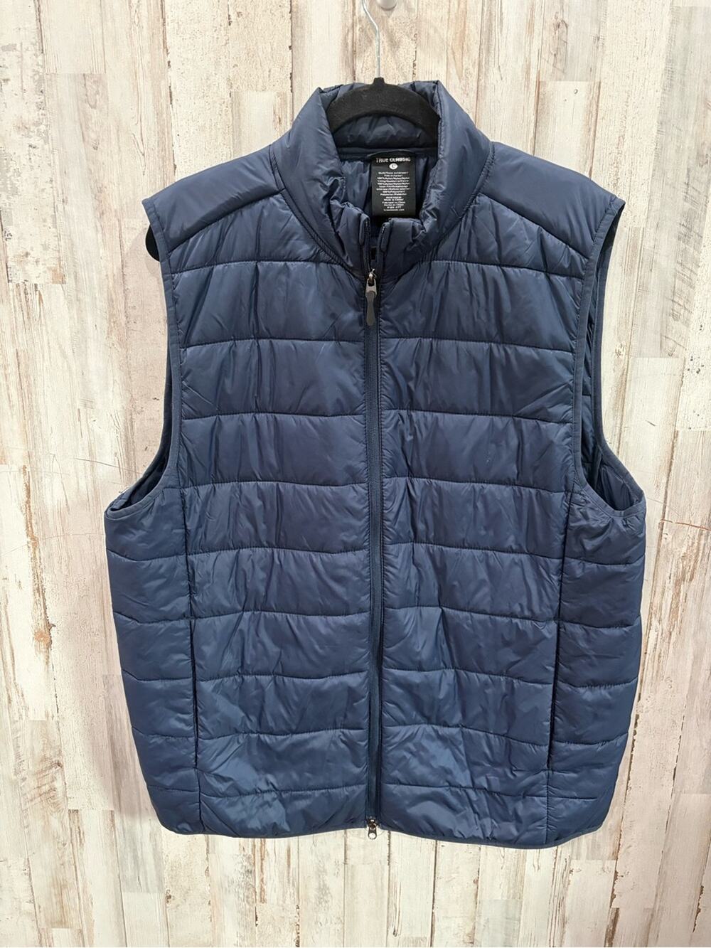 True Classic Quilted Puffer Vest Navy Blue Size Large Full Zip Lightweight Mens